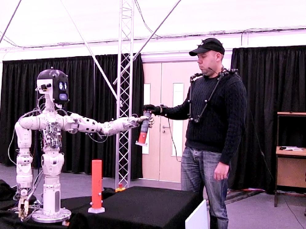 BERT 2 robot conducting a component handover test
